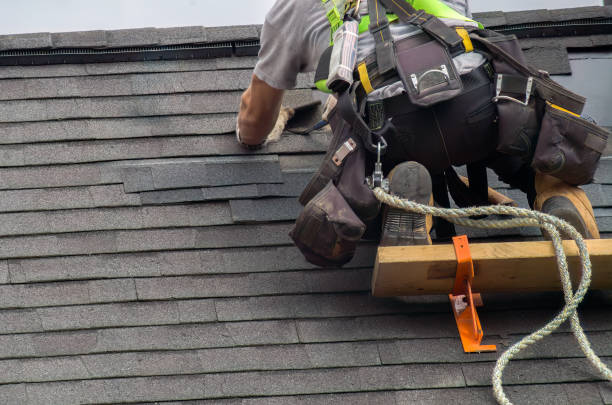 Reliable Roof Repair contractor in Vanderbilt, TX by Brentwood Metal Roofing